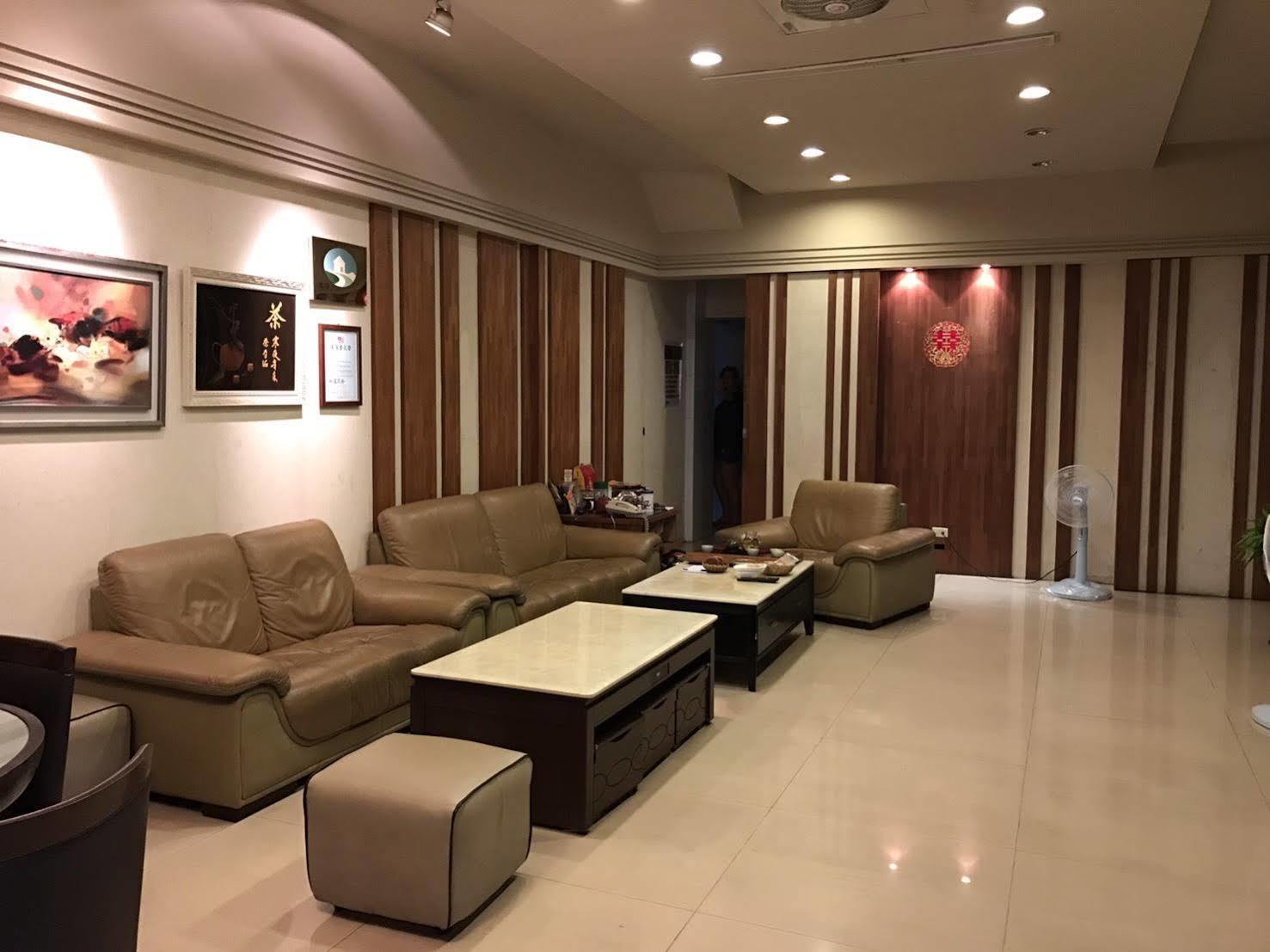 Bed and Breakfast Long Hong Маґун Екстер'єр фото