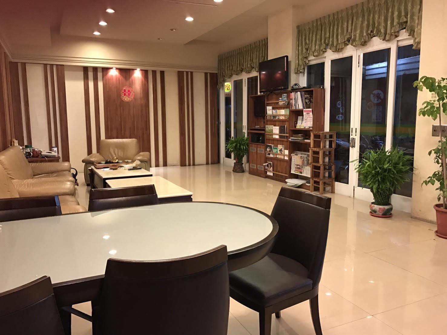 Bed and Breakfast Long Hong Маґун Екстер'єр фото